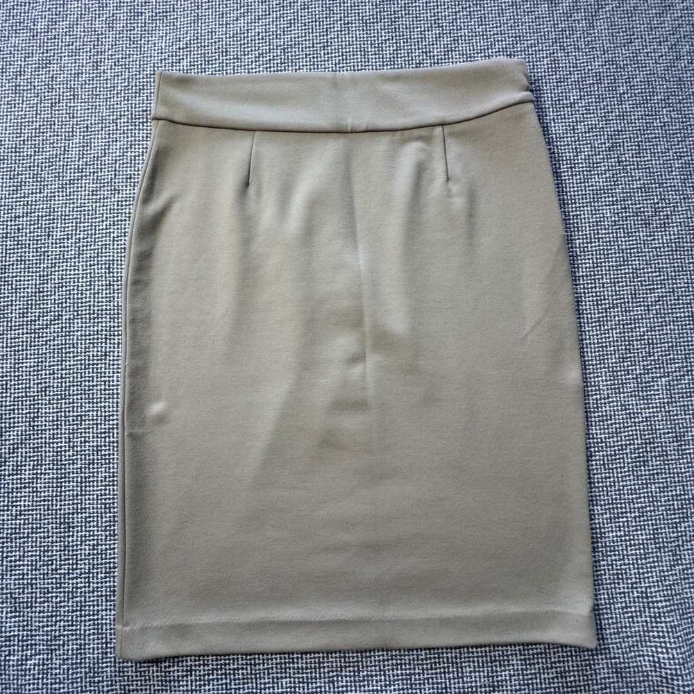 Premise Studio Olive Taupe Stretch Knit Pencil Skirt Womens Size 14 Knee Length